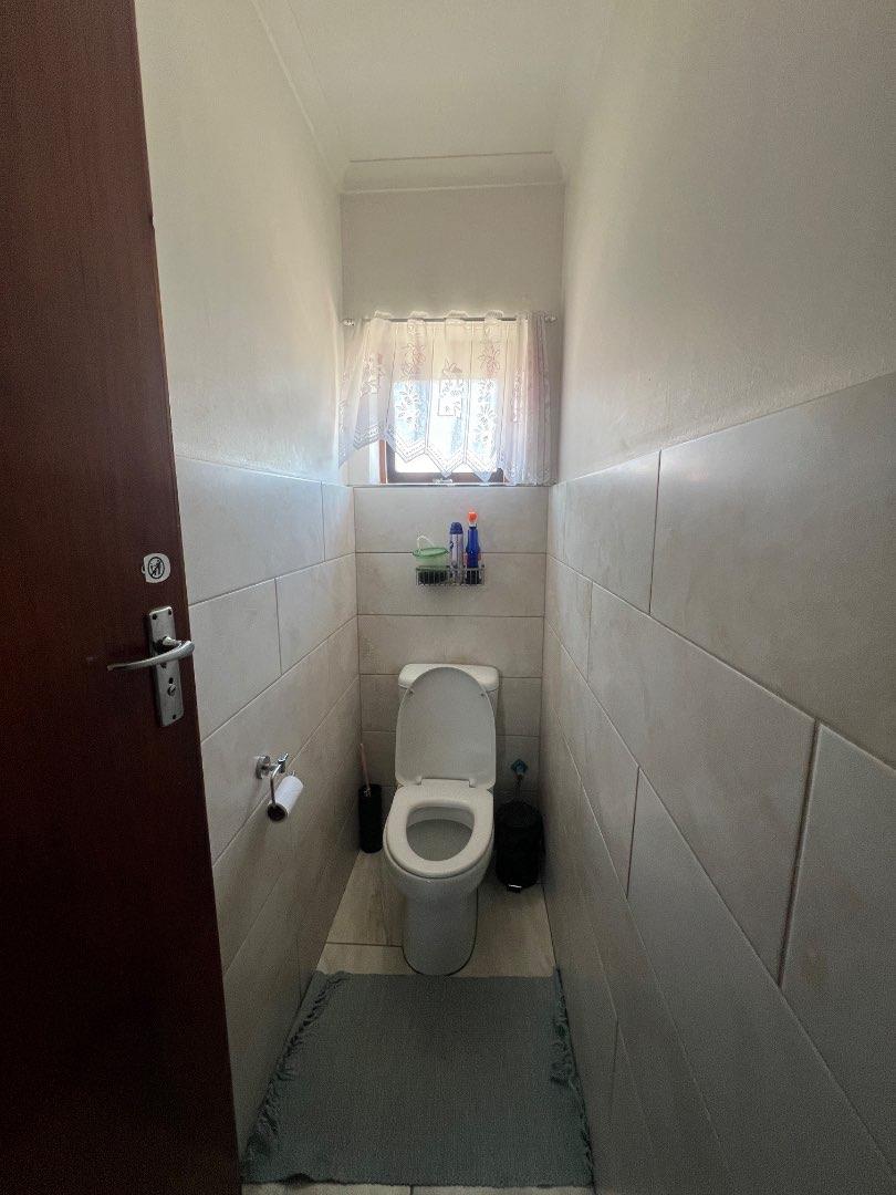 2 Bedroom Property for Sale in Maitland Western Cape